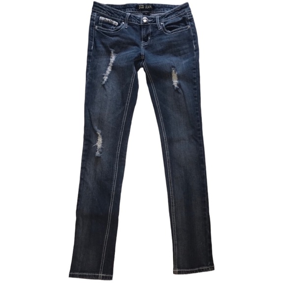 ZCO Distressed jeans. GUC Size 5 - Picture 2 of 5